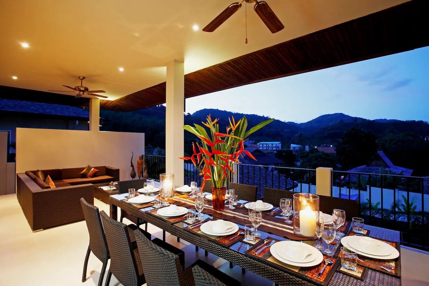 Amber Villa — Outdoor dining