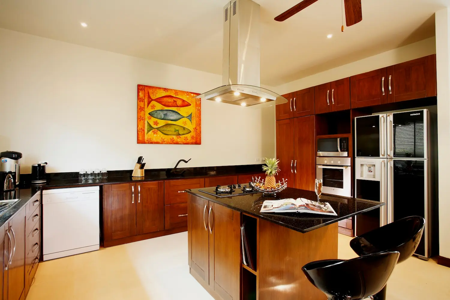Amber Villa — Kitchen