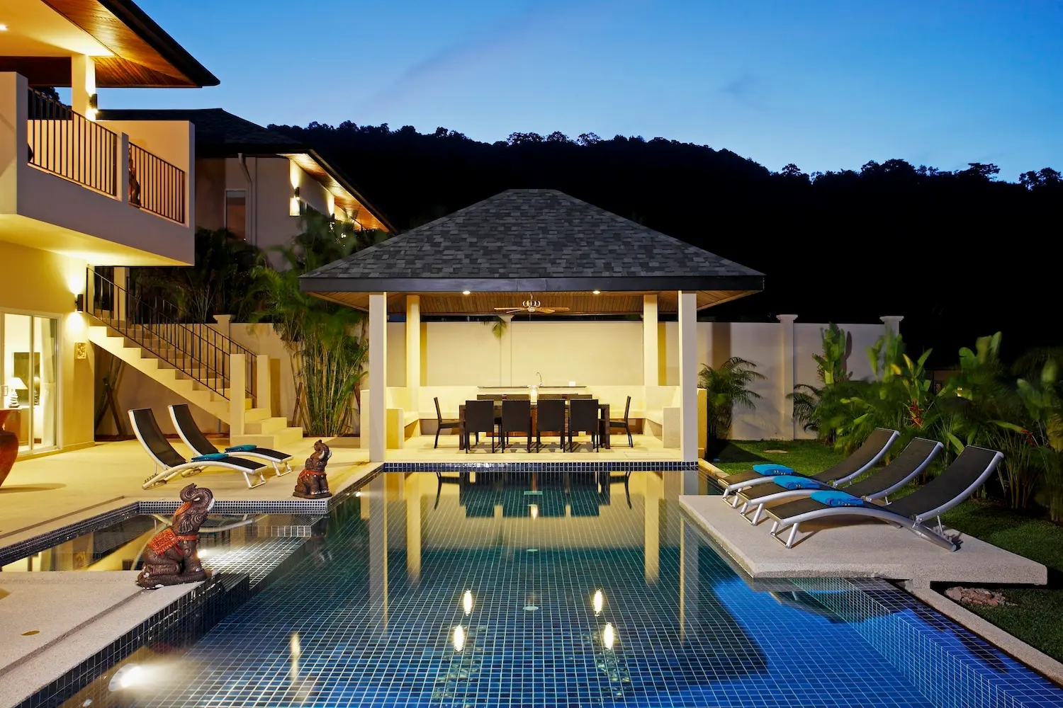 Amber Villa — Pool at night