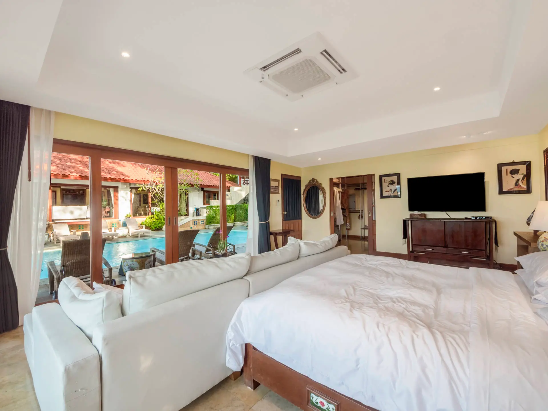 Baan Kata Keeree — Dormitorio principal