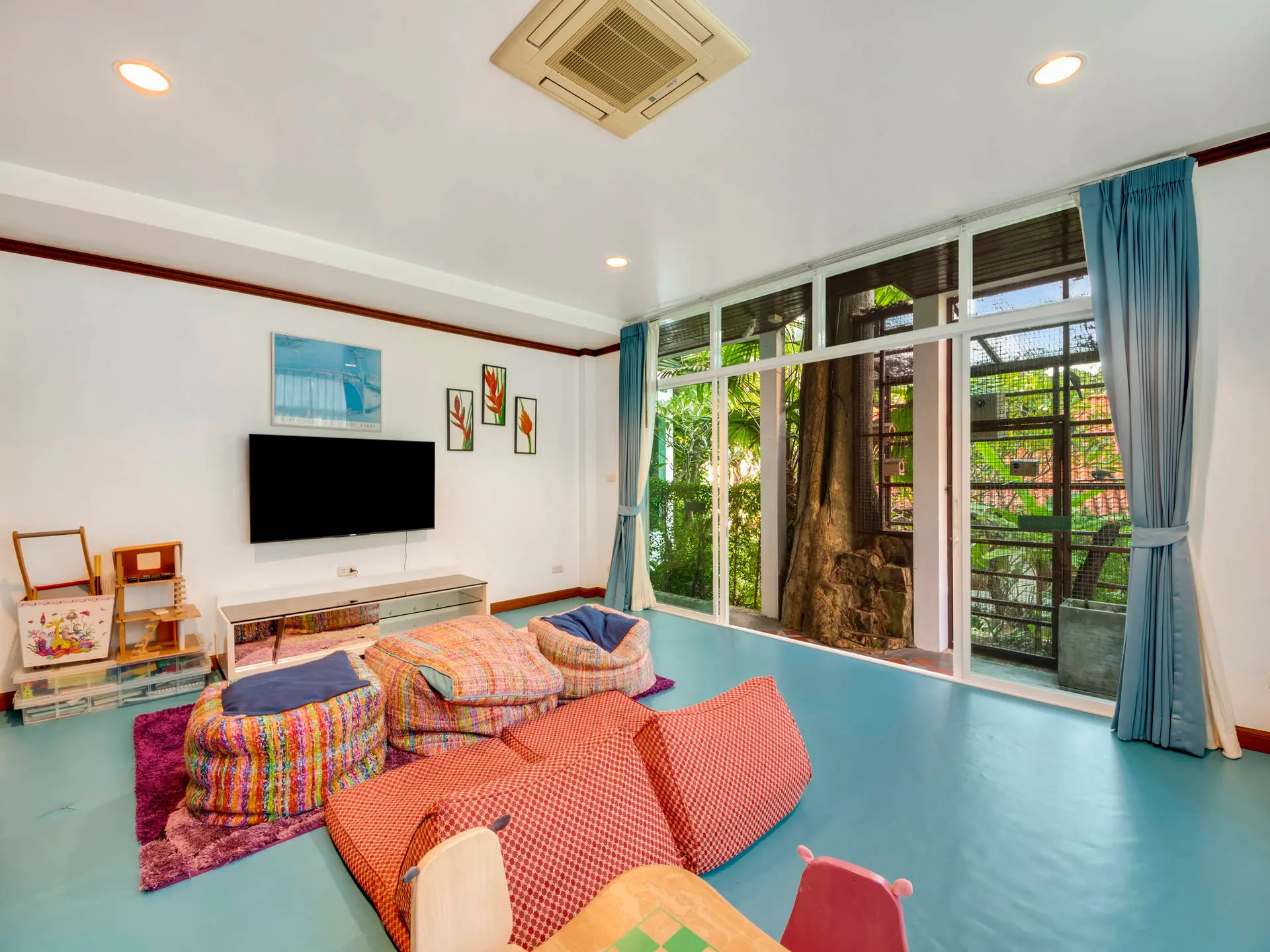 Baan Kata Keeree — Habitación infantil