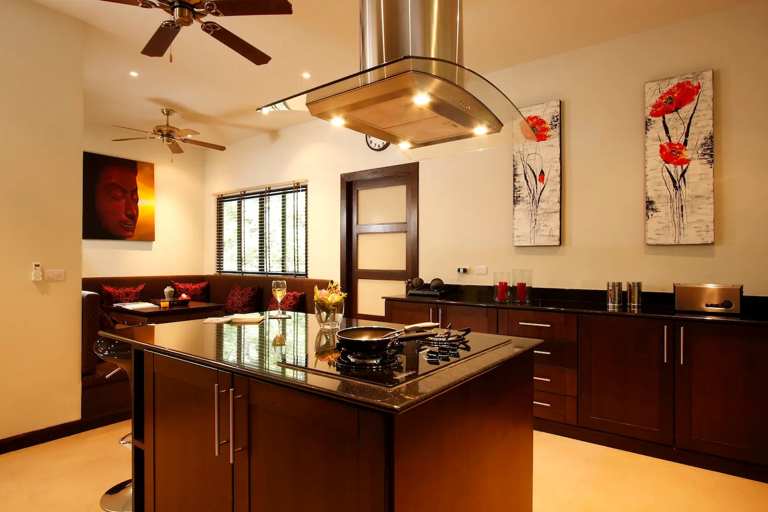 Coral Villa — Kitchen