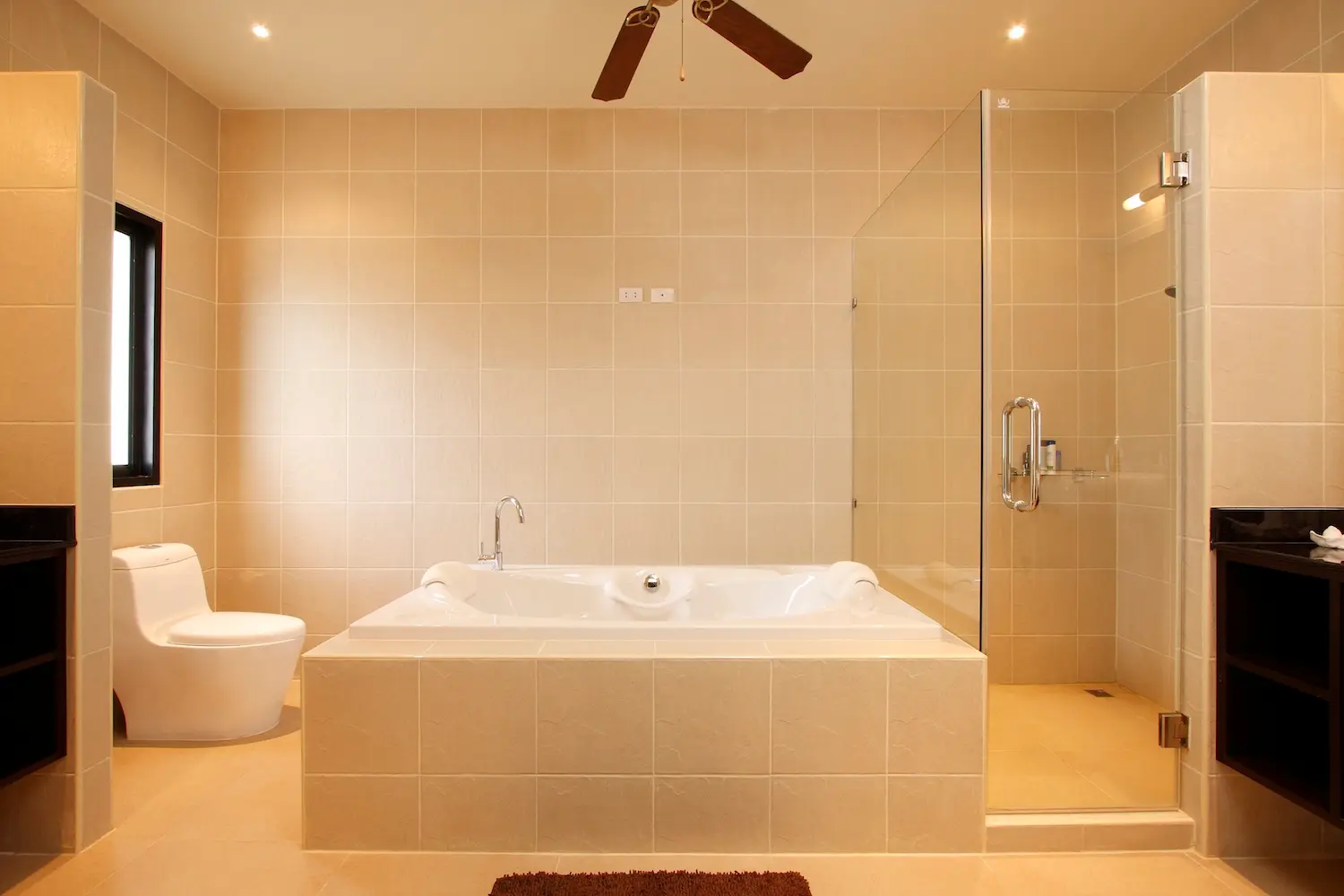 Coral Villa — Master bedroom