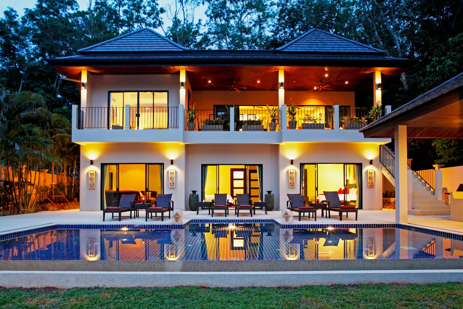 Coral Villa — Pool at night
