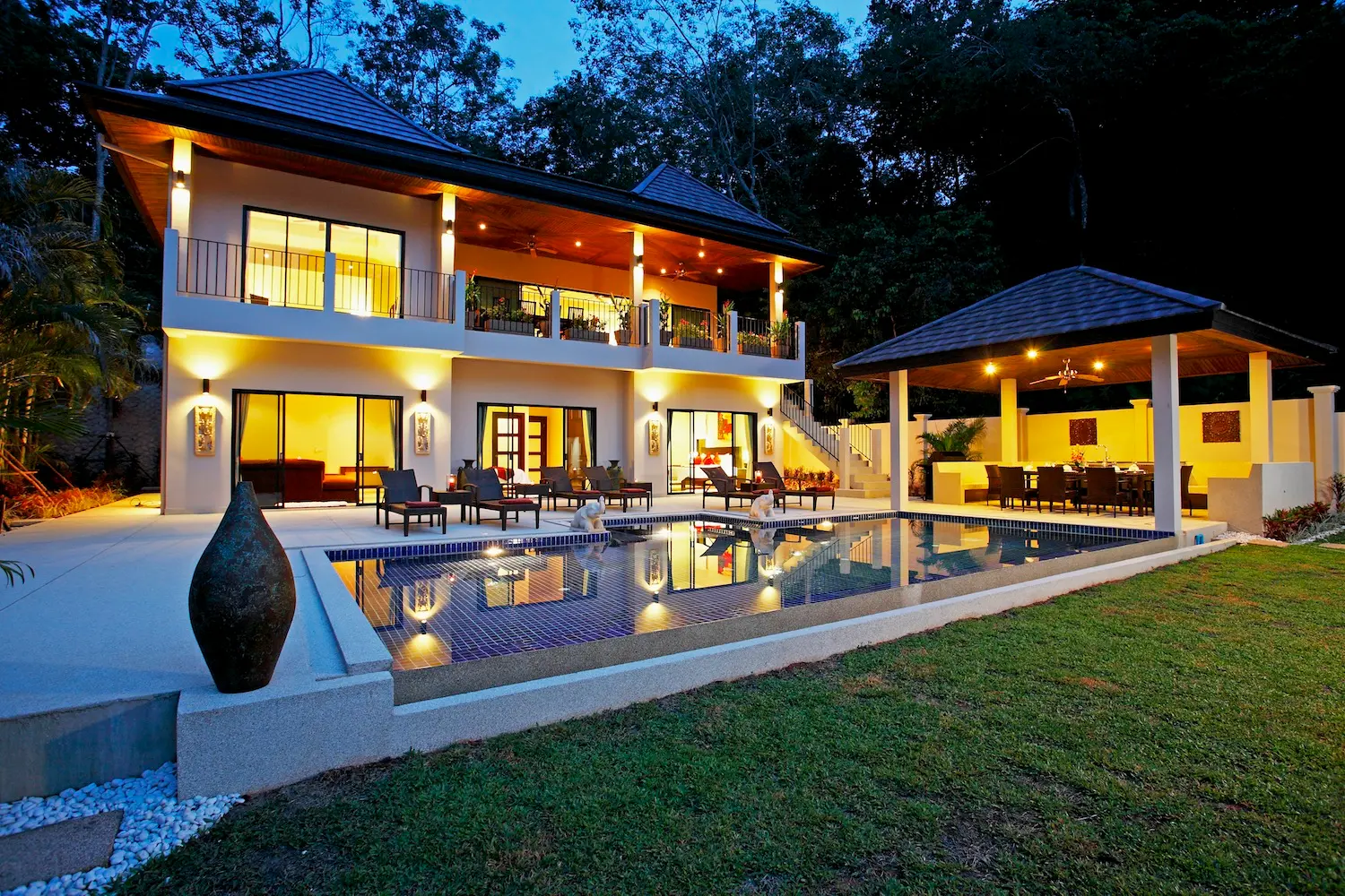 Coral Villa — Pool at night