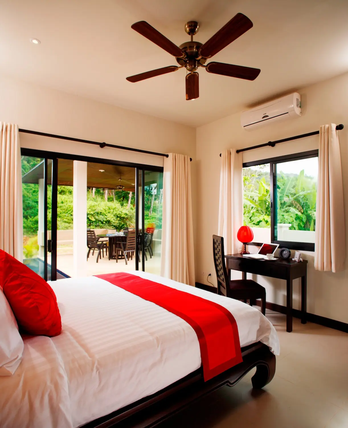 Crystal Villa — Bedroom 3