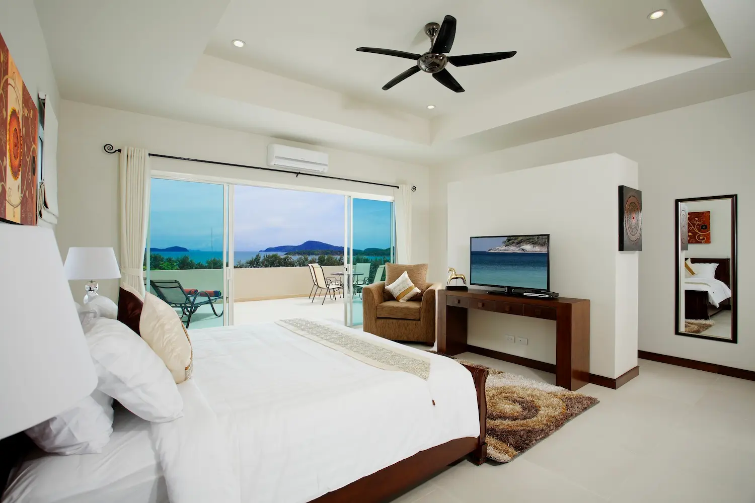 Diamond View — Bedroom 4
