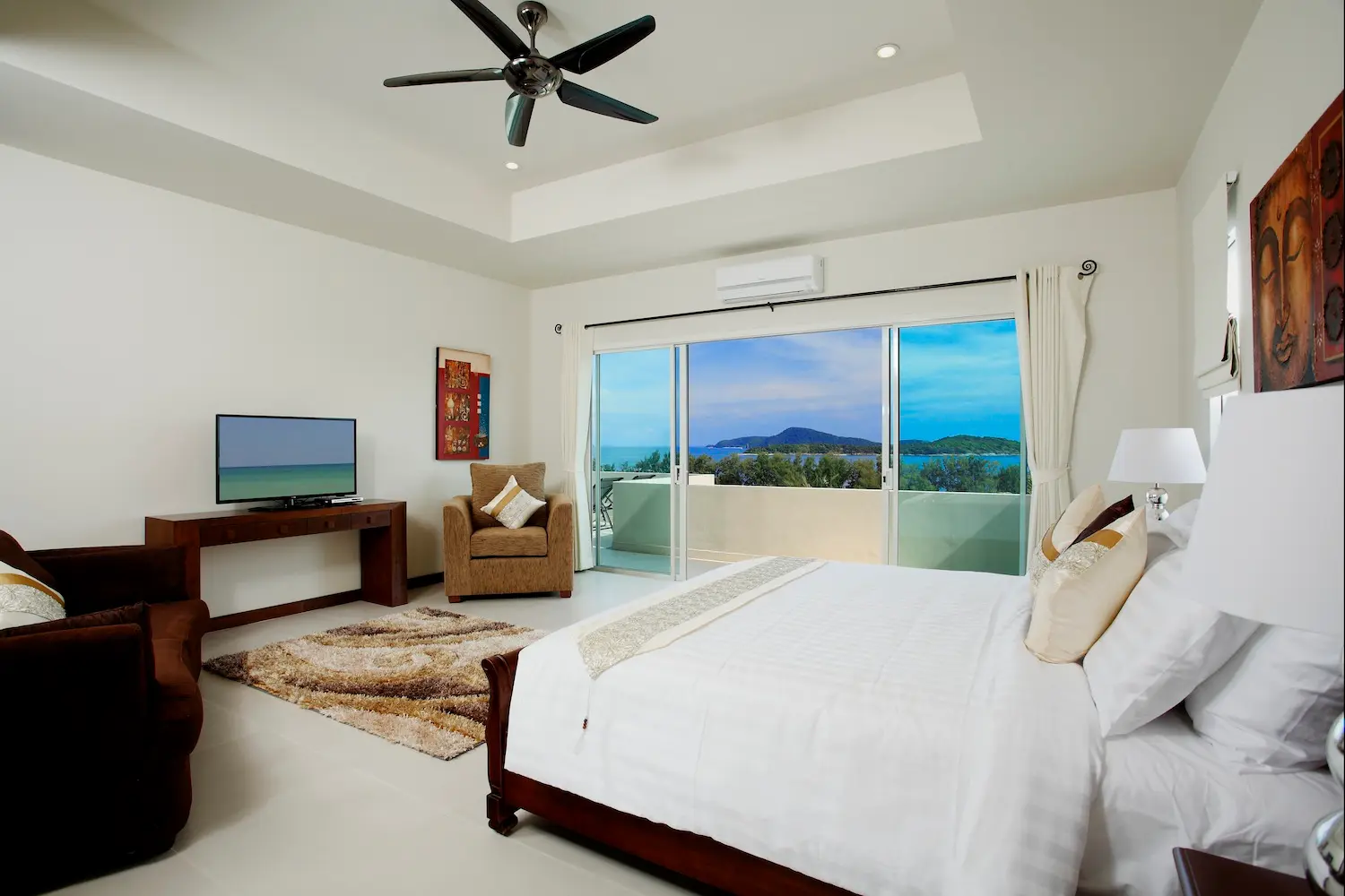 Diamond View — Bedroom 3