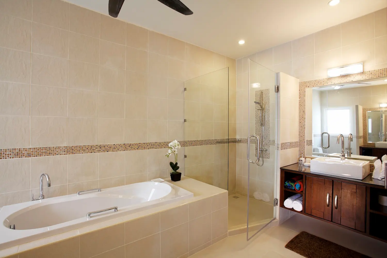 Diamond View — Bedroom 3