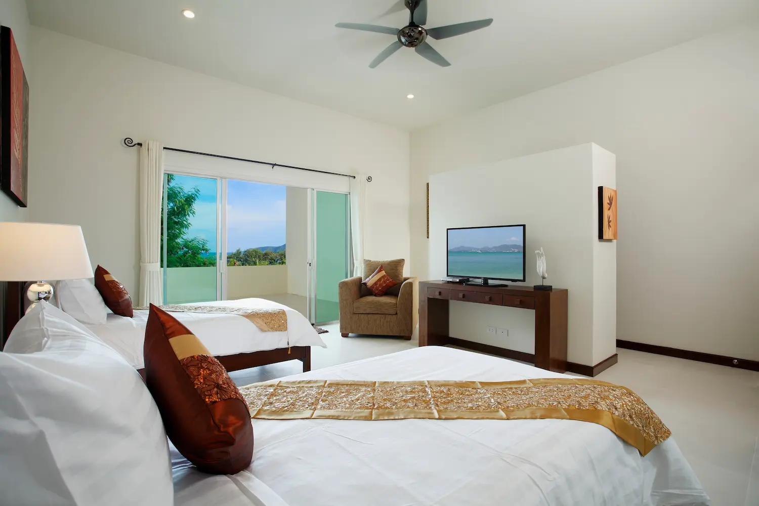 Diamond View — Bedroom 6