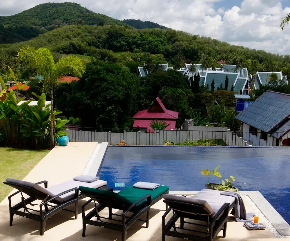 Emerald Villa — Private pool