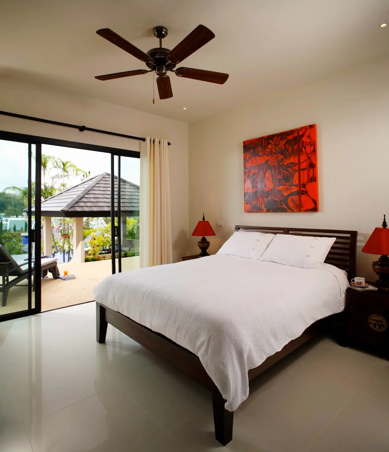 Emerald Villa — Bedroom