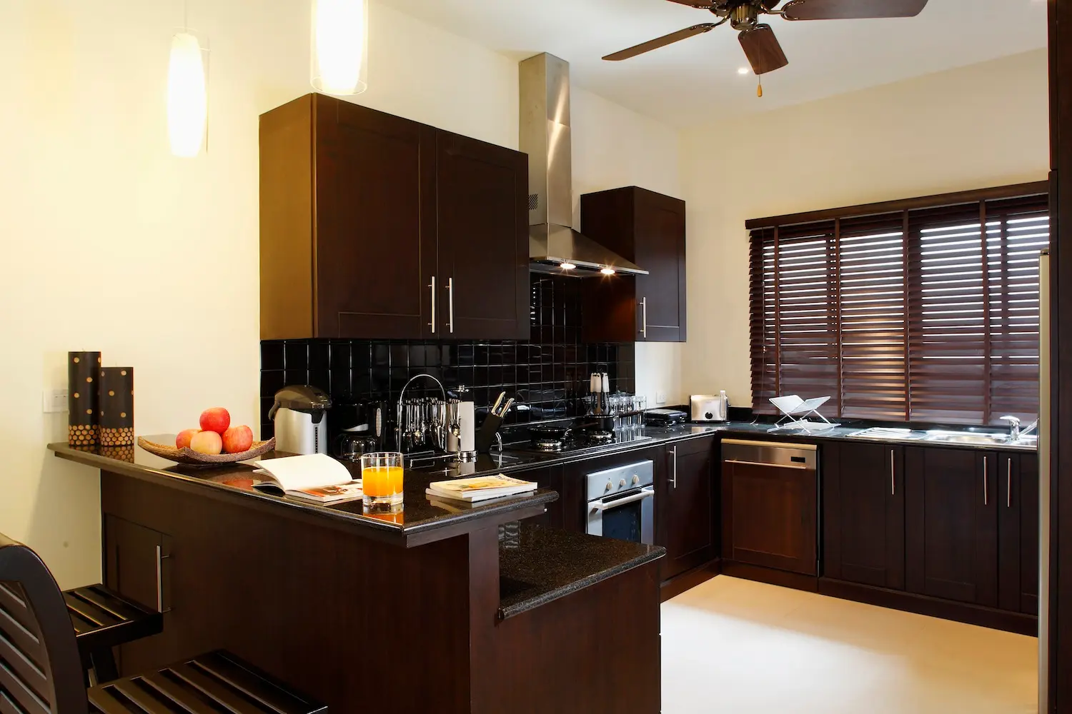 Gemstone Villa — Kitchen