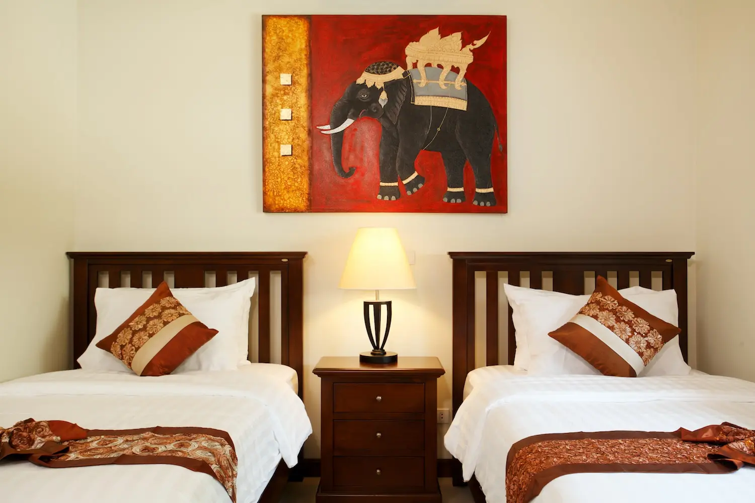 Gold Villa — Bedroom 6