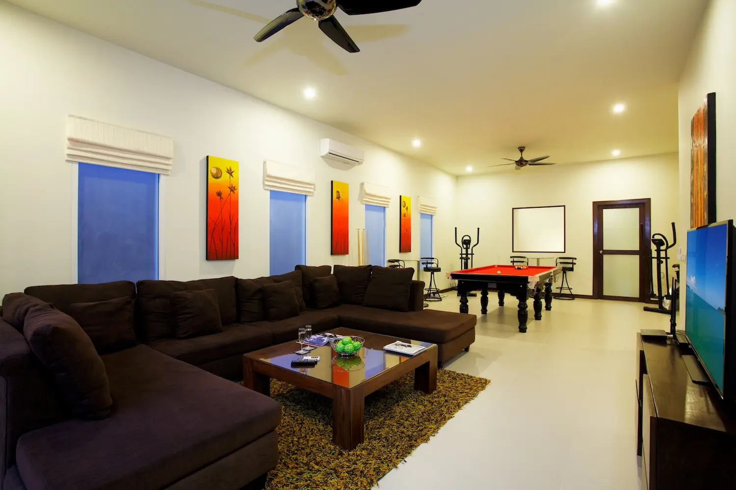 Ivory Villa — Home cinema