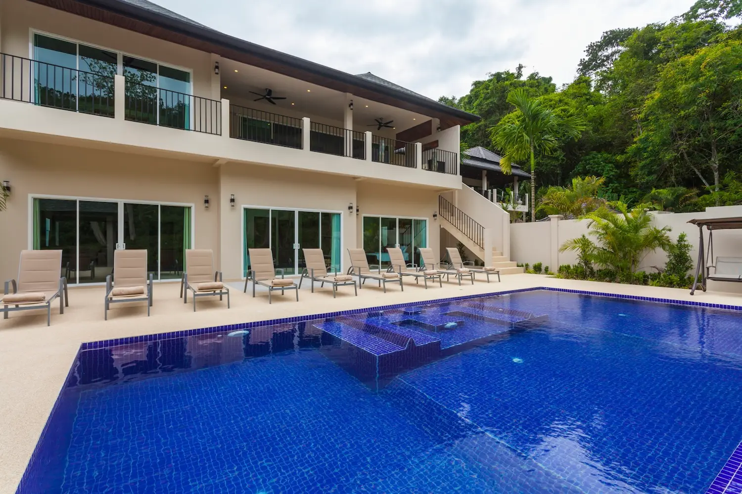 Ivory Villa — Villa exterior