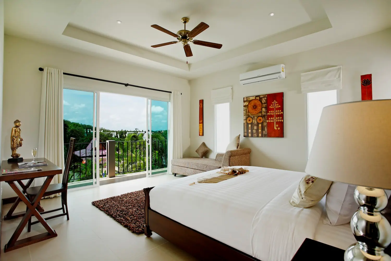 Jade Villa — Master bedroom