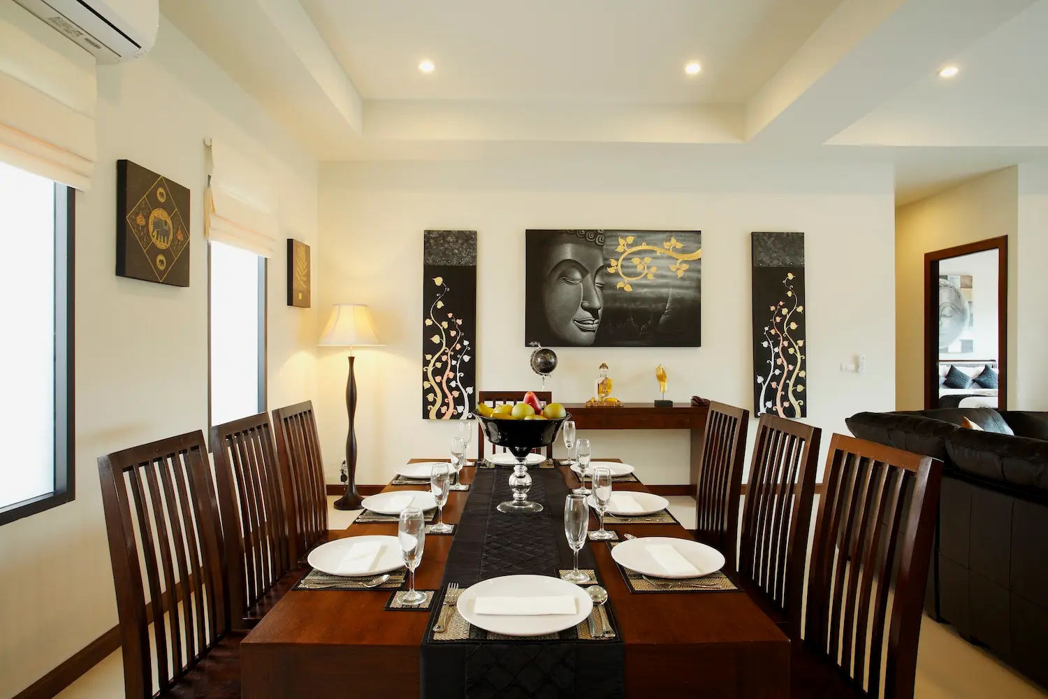 Onyx Villa — Kitchen