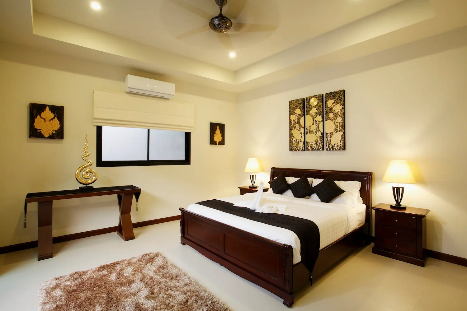Onyx Villa — Bedroom 1