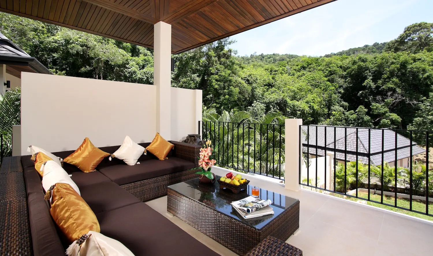 Opal Villa — Balcony