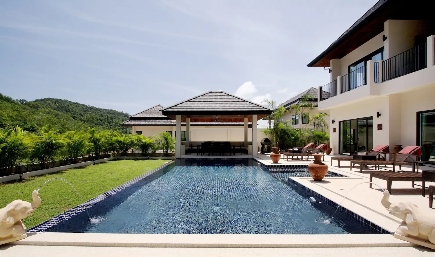 Opal Villa — Villa exterior