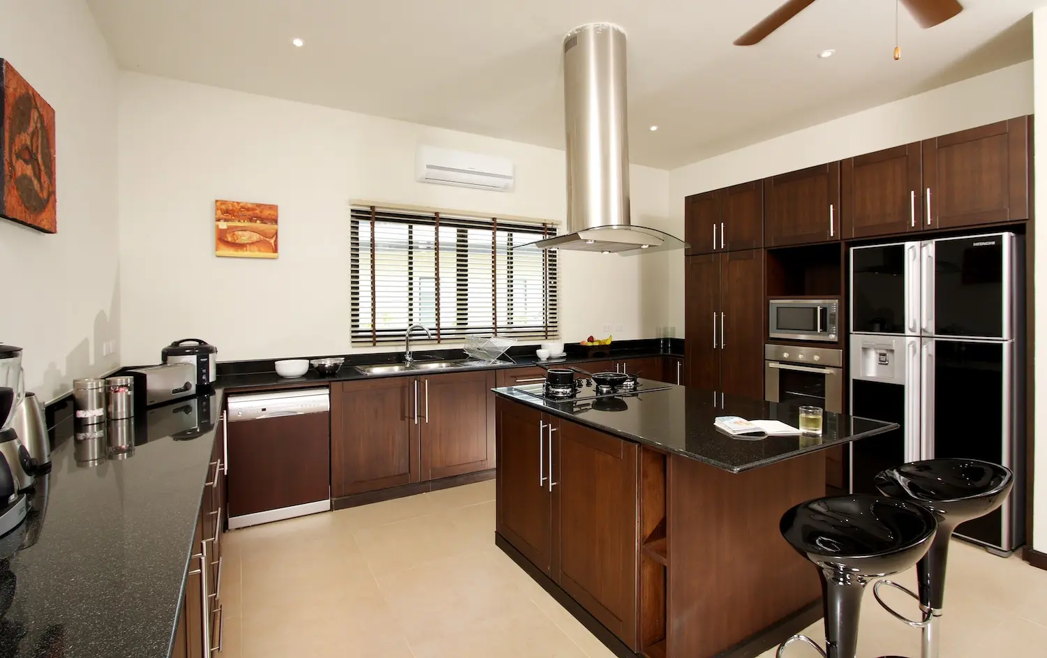 Opal Villa — Kitchen