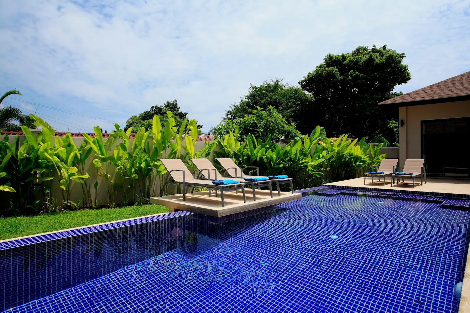 Ruby Villa — Private pool