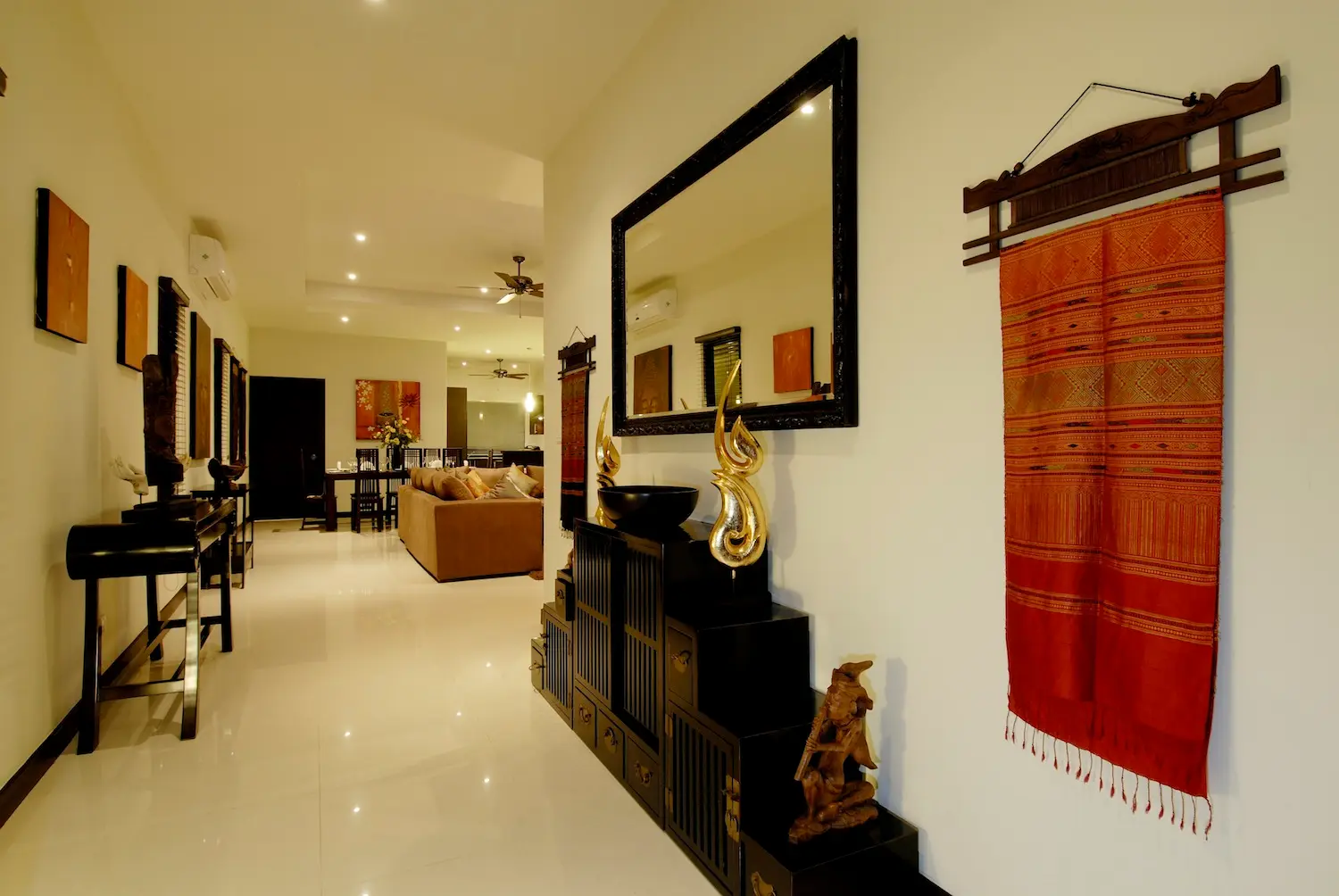 Sapphire Villa — Entrance