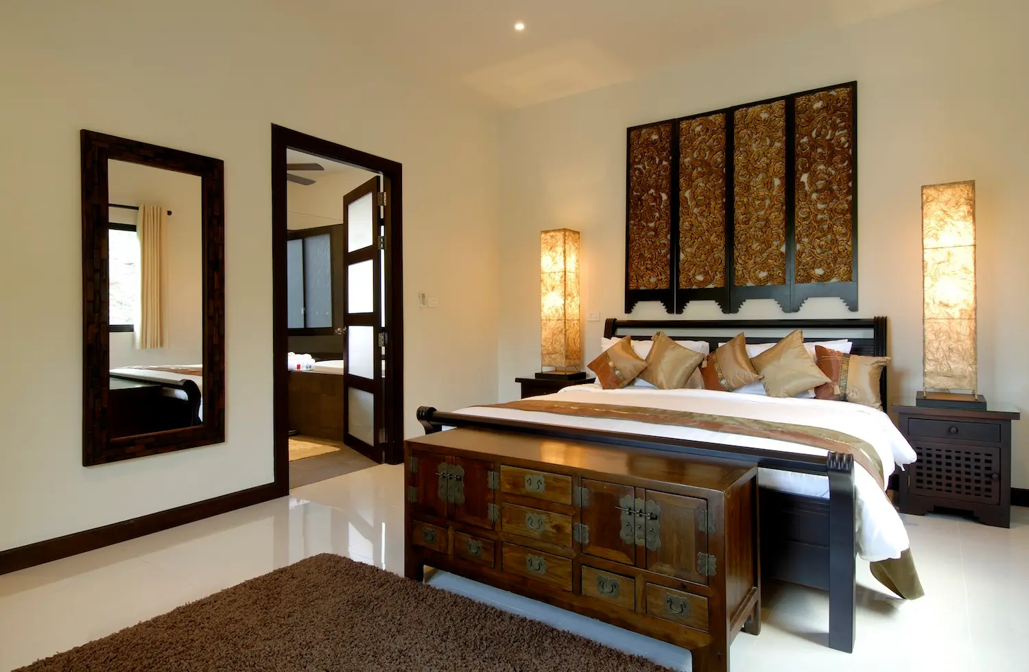 Sapphire Villa — Master bedroom