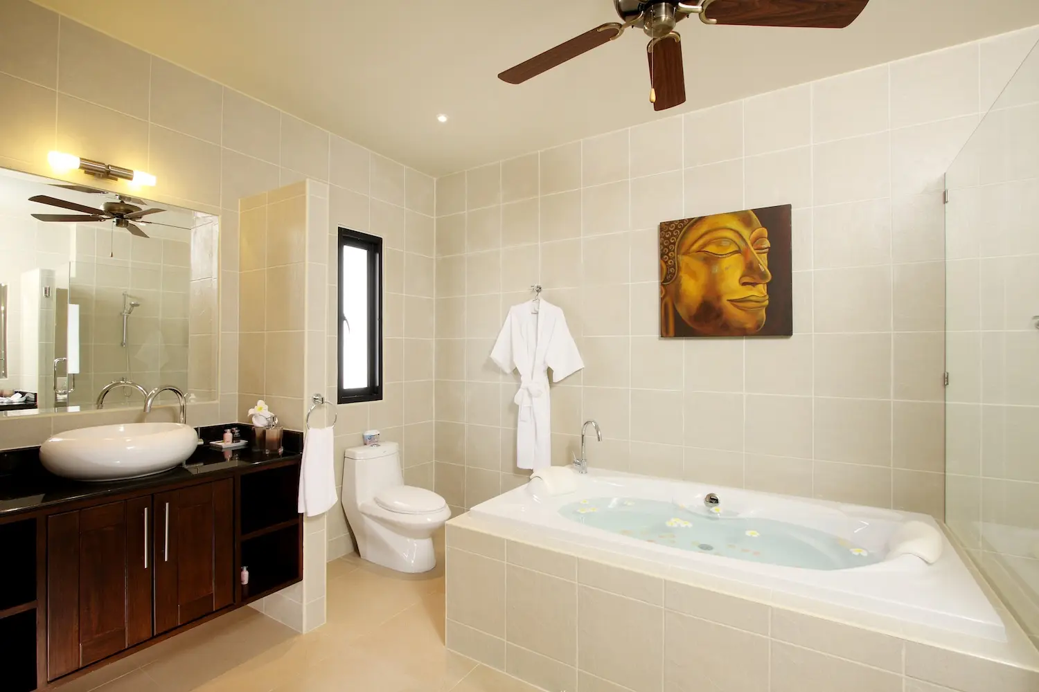 Sunstone Villa — Bathroom