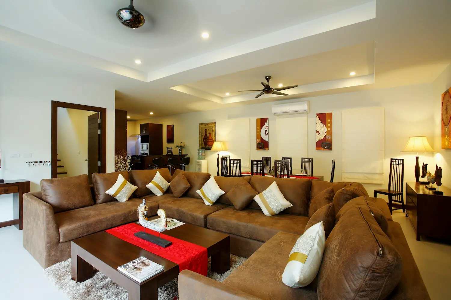 Topaz Villa — Living room