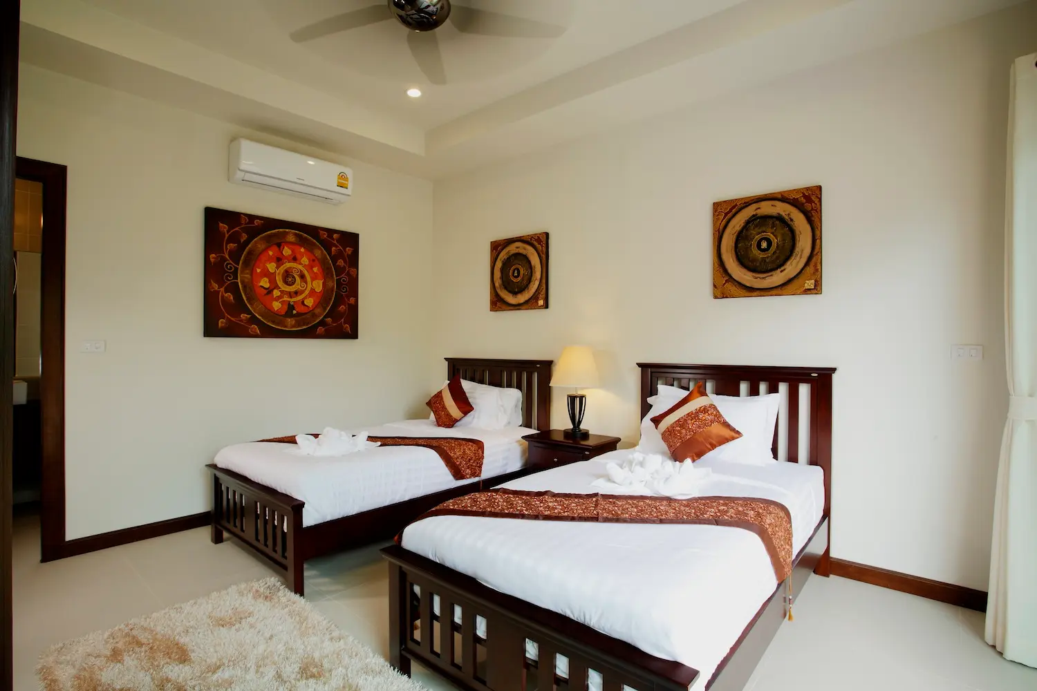Topaz Villa — Bedroom 1
