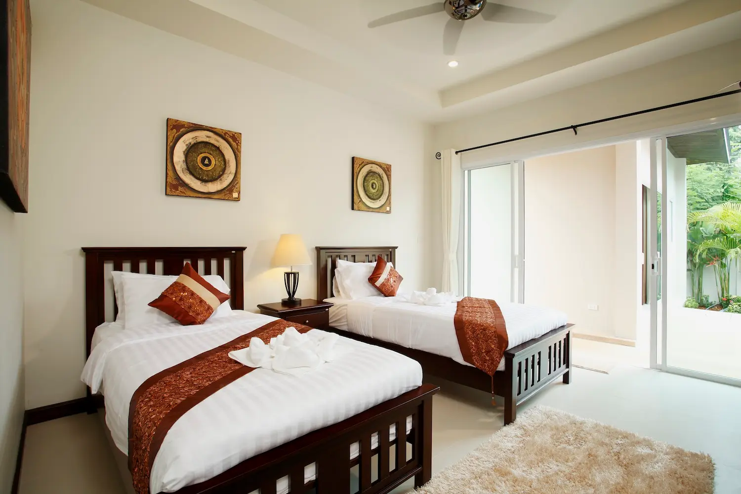 Topaz Villa — Bedroom 1