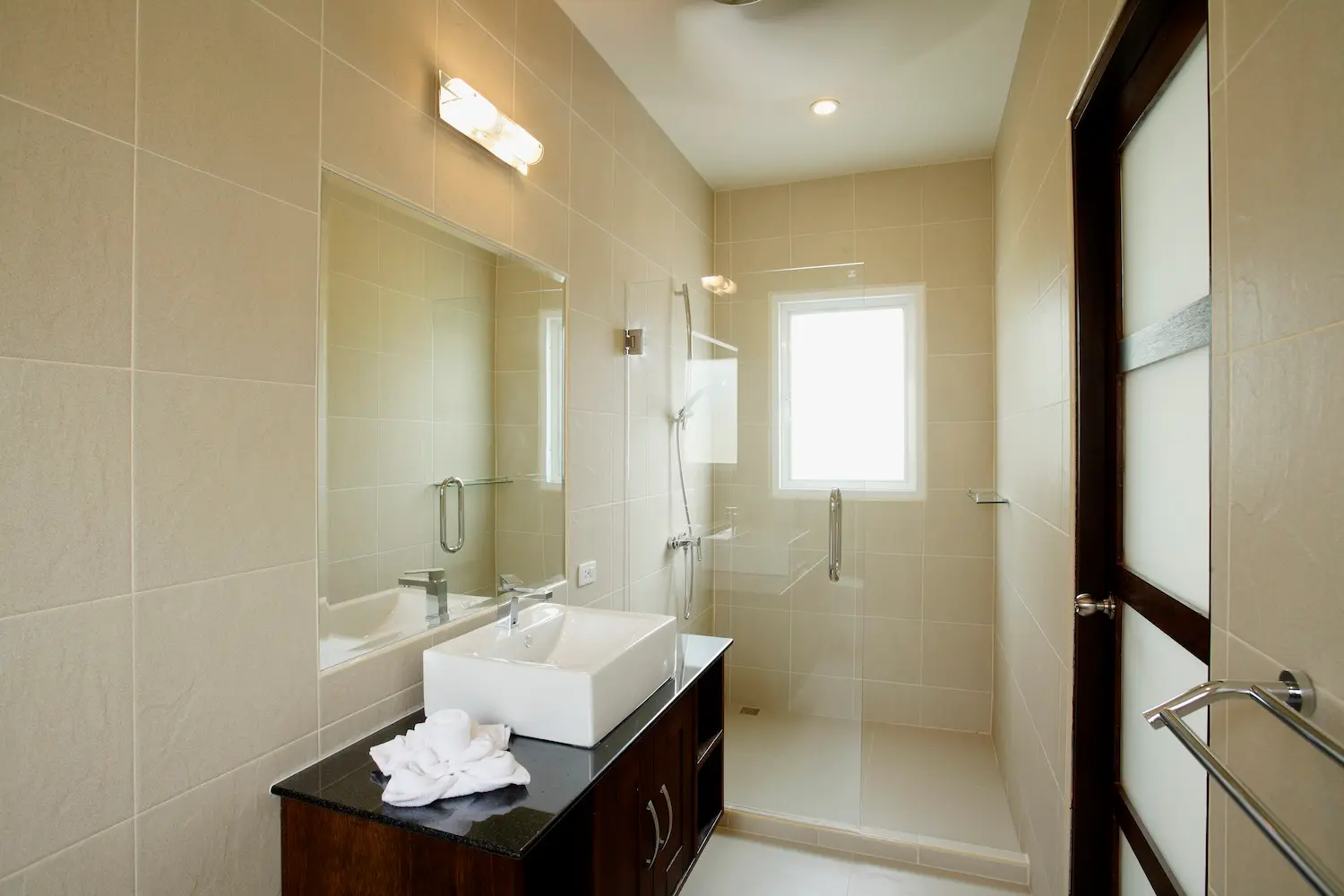 Topaz Villa — Bedroom 1
