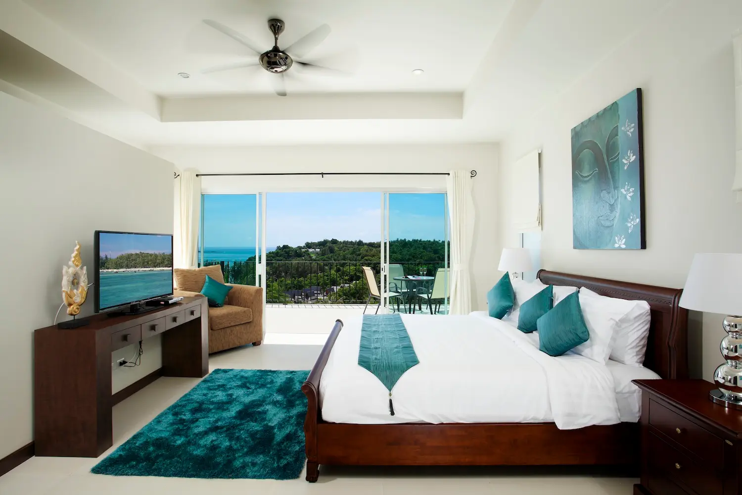 Turquoise View — Bedroom 2