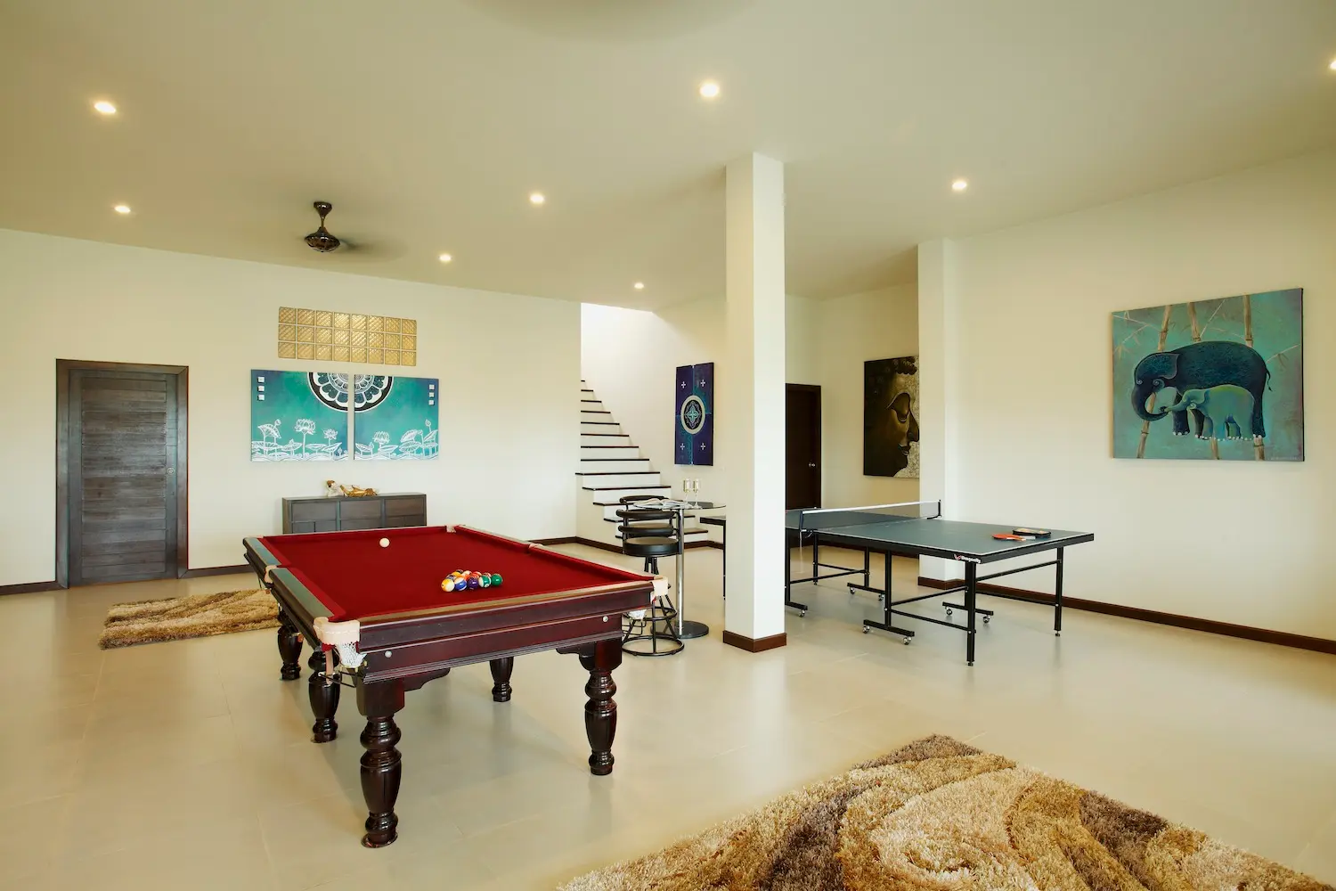 Turquoise View — Games room