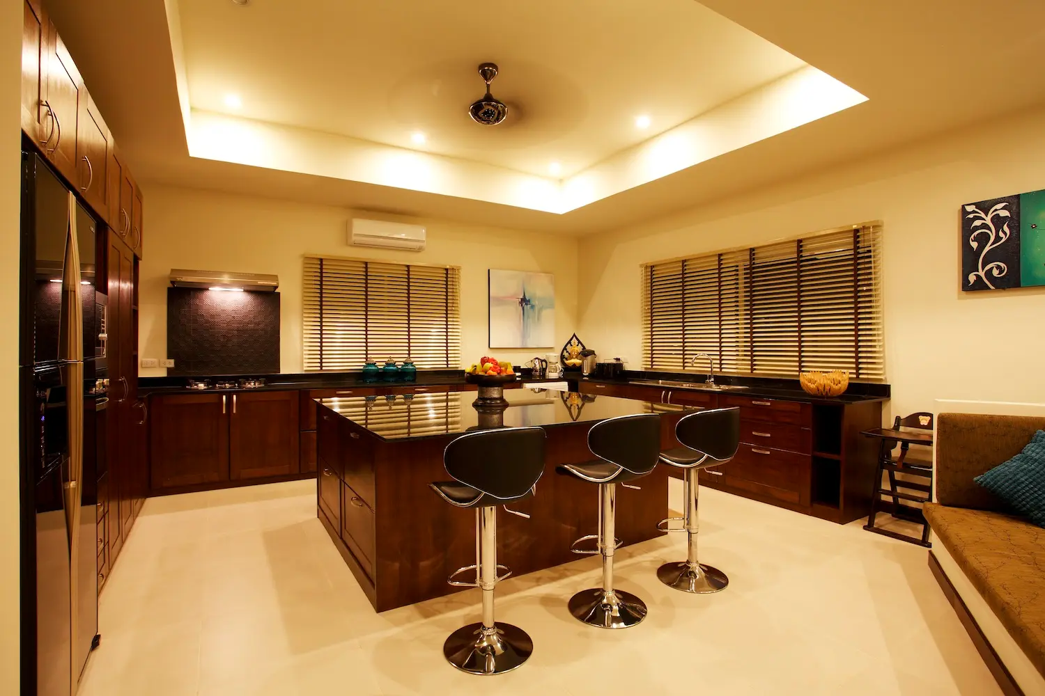 Turquoise View — Kitchen