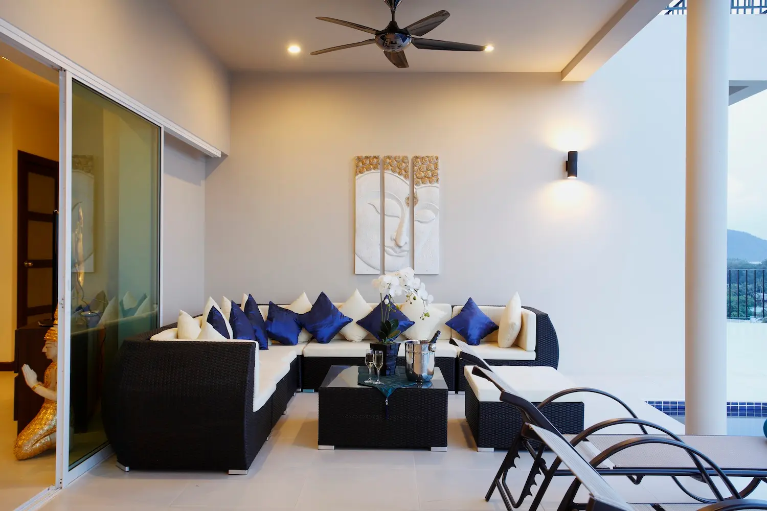 Turquoise View — Living room