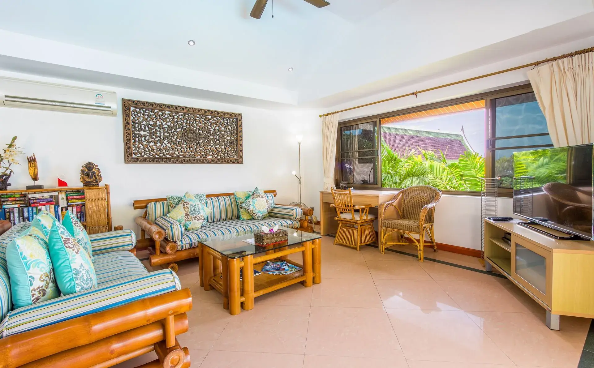 Villa Jasmine — Zona pranzo