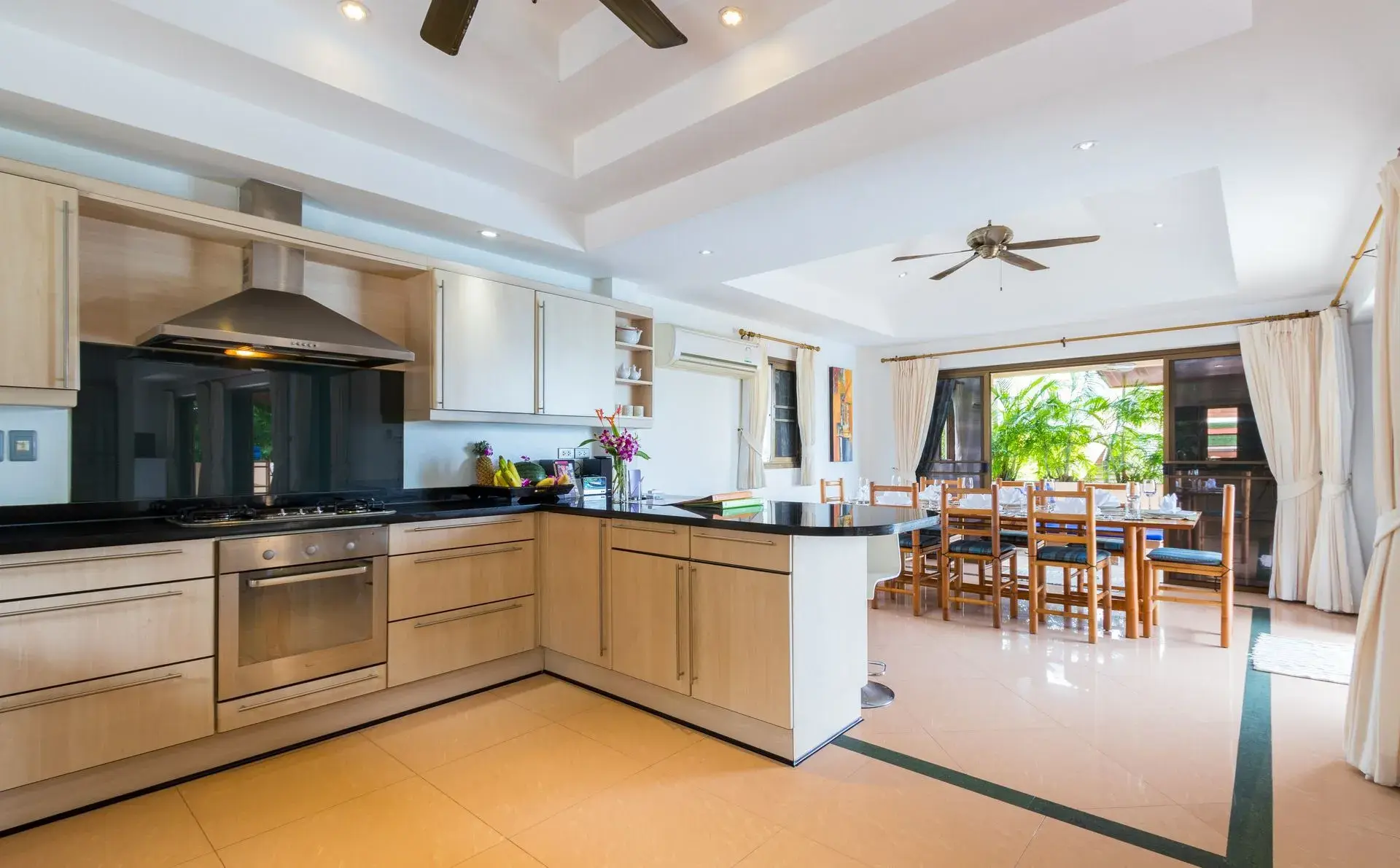 Villa Malee — Кухня